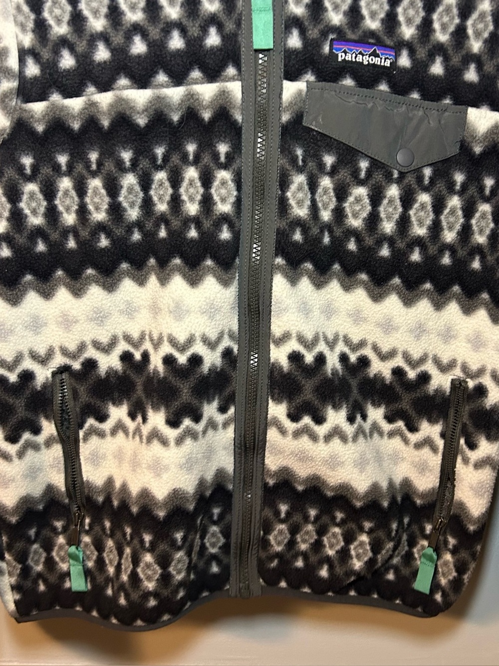 Patagonia Synchilla Cliff Forge Grey Geometric Print Hooded Fleece Jacket Size M - Picture 3 of 9